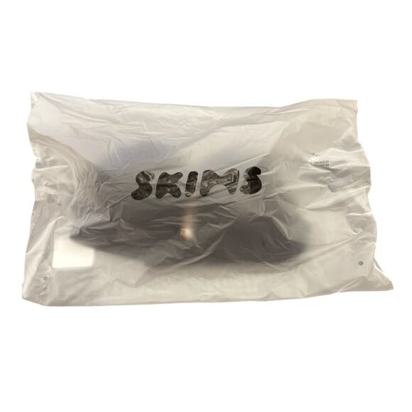 Skims Soothing Intimates Full Coverage Bra - Onyx 42DD - Picture 2 of 5